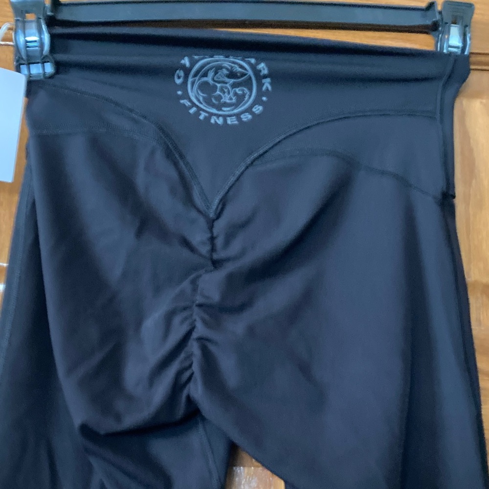 Gym Shark Black High-Waisted Leggings - Picture 2 of 3